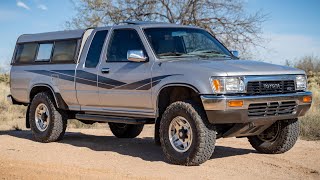 1989 Toyota Pickup SR5 Ravelcolowjacked [upl. by Edyth]