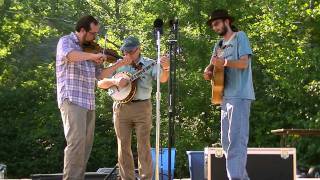 Jesse Wells  Chinquapin Hunting  Morehead Old Time Festival 2011 [upl. by Onairpic]