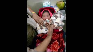 My newborn baby first time feeding formula milk  4kg Newborn Baby Girl [upl. by Austina360]