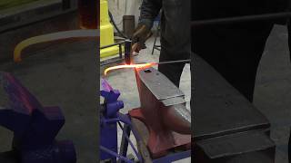 Щетка инструмент кузнеца и сварщика welding сварка [upl. by Ehgit]