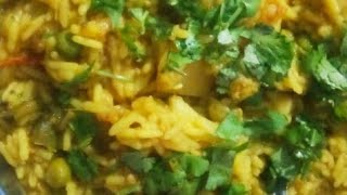 Mix Vegetable Dal Khichdi Khichdi Recipe Kunti Veg Food [upl. by Inaoj]