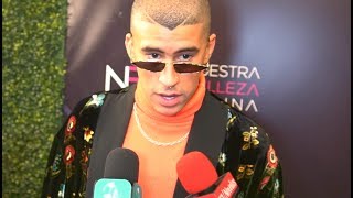 Bad Bunny confiesa ser adicto a comprar ropa de quot REBAJAS quot  XPRE 2018 [upl. by Eniamurt]