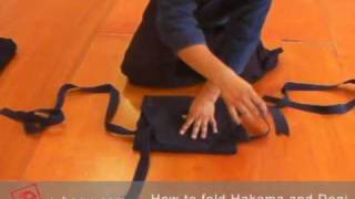 Kendo101 How to fold Hakama and Kendo gi Keikogi [upl. by Mccafferty948]