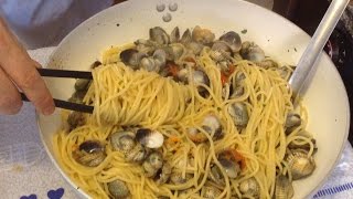 Spaghetti alle vongole [upl. by Enohpets323]