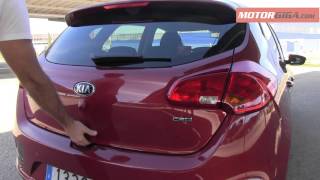 Kia Ceed 2016 analisis plazas traseras y maletero [upl. by Berlin]